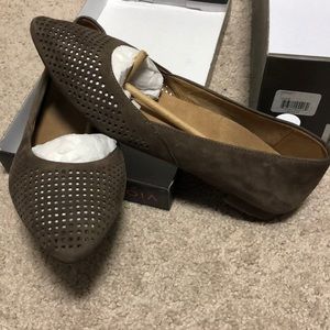 Vionic Gen Posey Taupe size 7